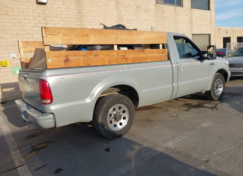 Photo 4 of 2004 Ford F-250 XL/XLT (VIN 1FTNF20L04ED38081)