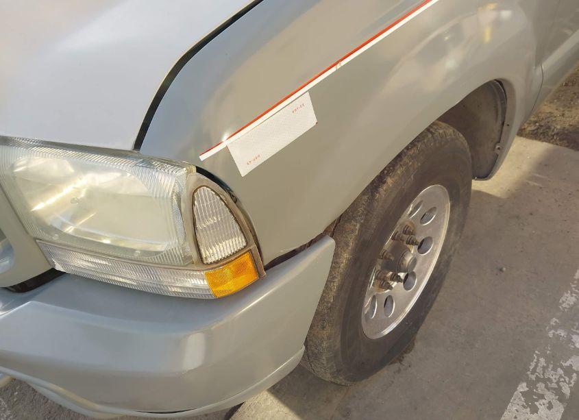 Photo 6 of 2004 Ford F-250 XL/XLT (VIN 1FTNF20L04ED38081)