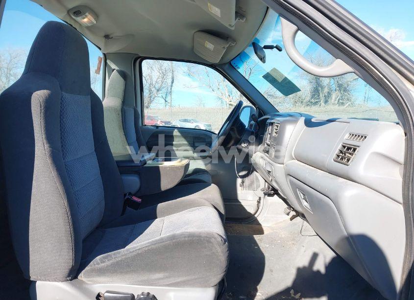 Photo 5 of 2002 Ford F-250 XL/XLT (VIN 1FTNF20L12EB69721)