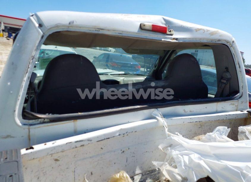 Photo 13 of 1999 Ford F-250 LARIAT/XL/XLT (VIN 1FTNF20L3XEC76809)