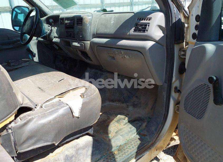 Photo 5 of 1999 Ford F-250 LARIAT/XL/XLT (VIN 1FTNF20L3XEC76809)