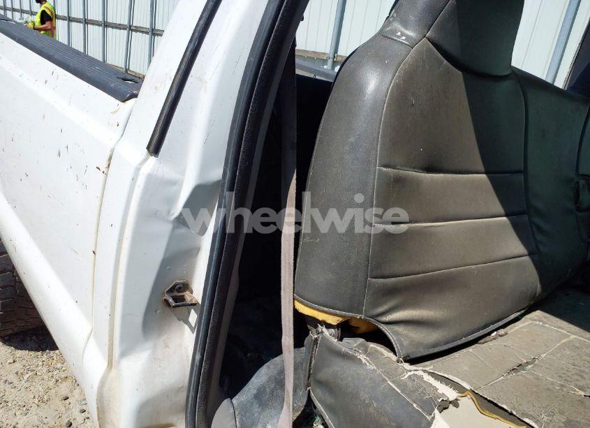 Photo 8 of 1999 Ford F-250 LARIAT/XL/XLT (VIN 1FTNF20L3XEC76809)