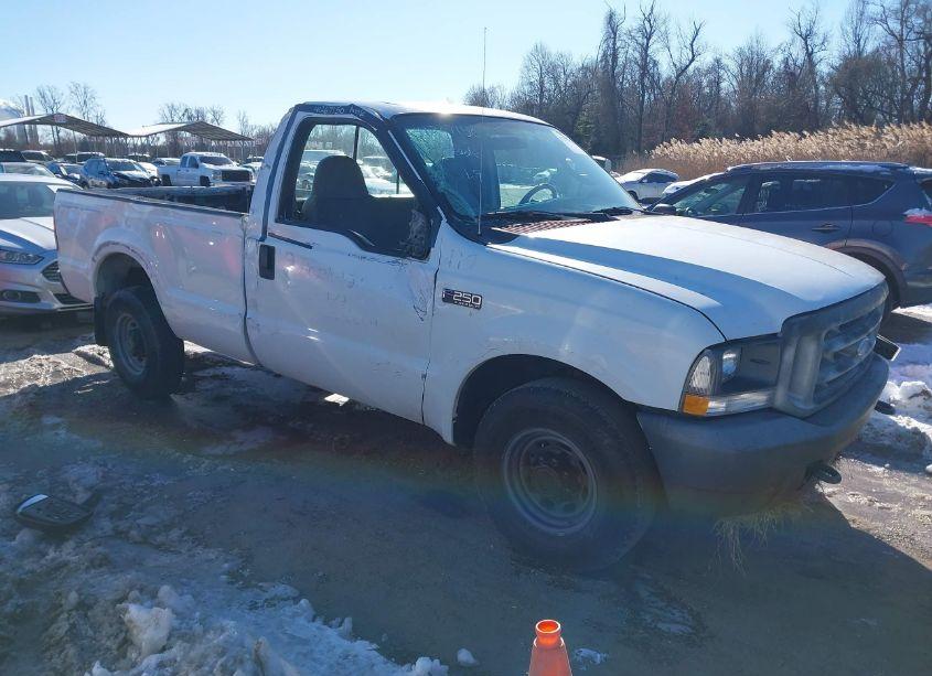 2004 Ford F-250 XL/XLT (VIN 1FTNF20L44ED33076) main photo