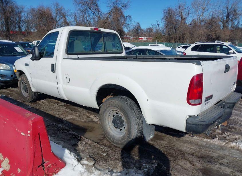 Photo 3 of 2004 Ford F-250 XL/XLT (VIN 1FTNF20L44ED33076)