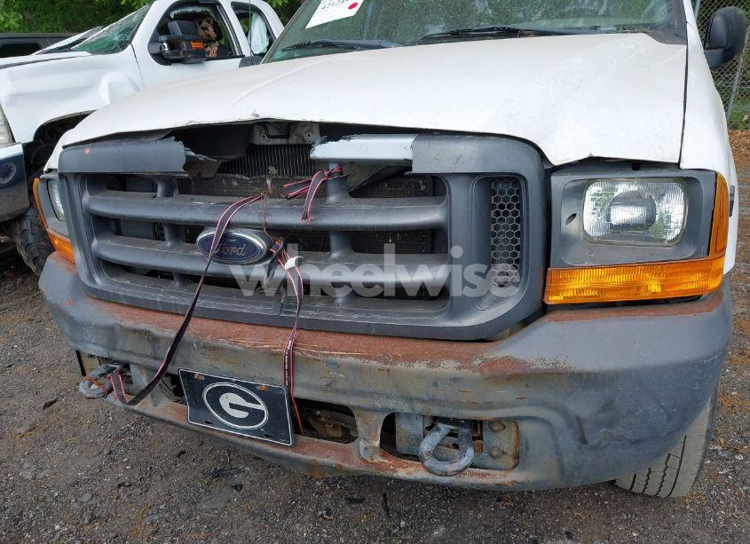 Photo 6 of 2000 Ford F-250 LARIAT/XL/XLT (VIN 1FTNF20L4YEC90817)