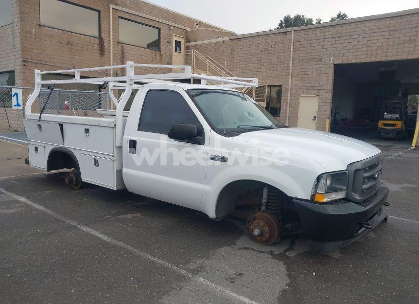 2004 Ford F-250 XL/XLT (VIN 1FTNF20L64EE05962) main photo