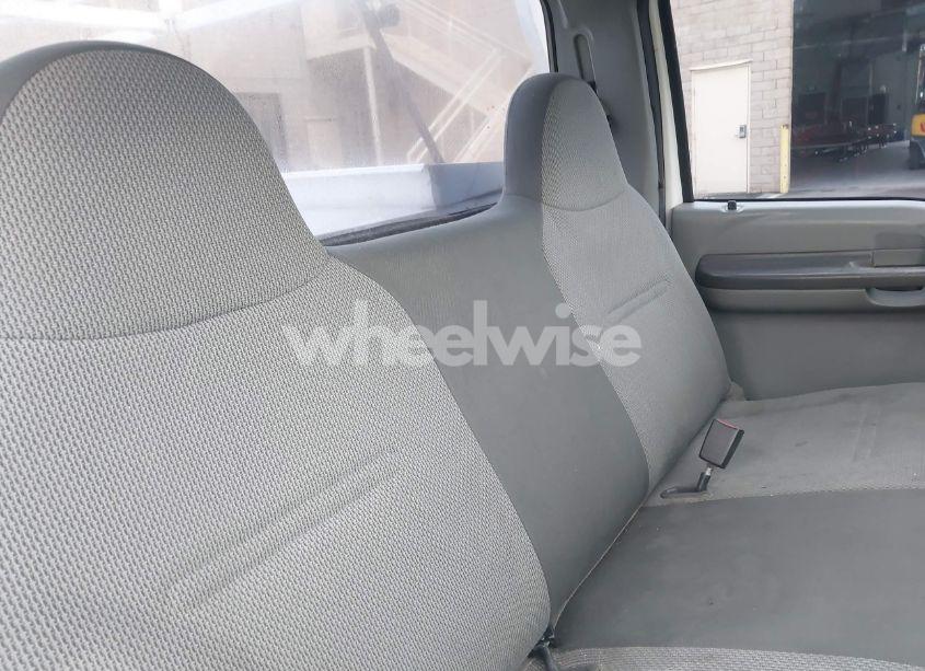 Photo 8 of 2004 Ford F-250 XL/XLT (VIN 1FTNF20L64EE05962)