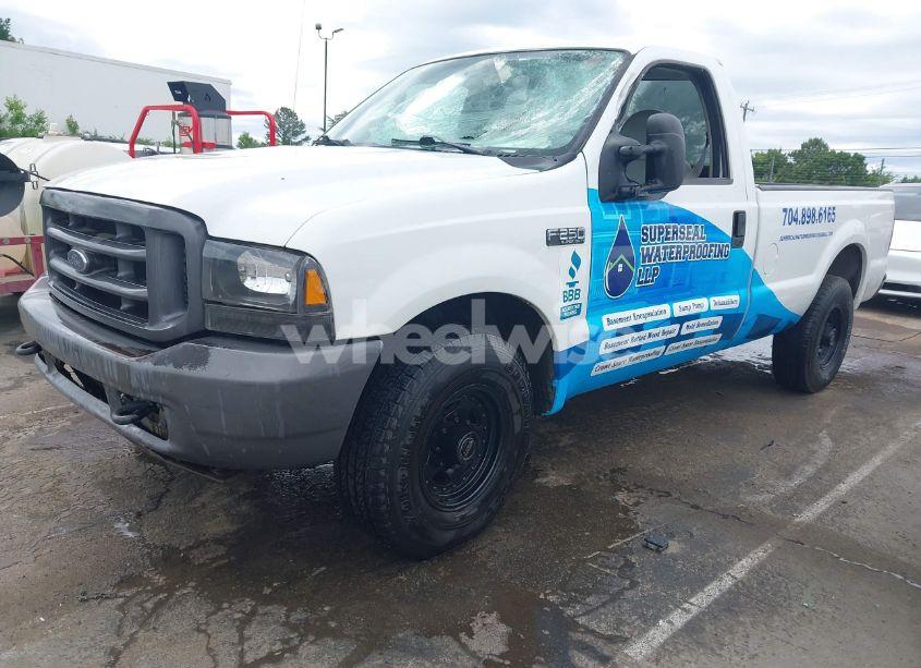 Photo 2 of 2004 Ford F-250 XL/XLT (VIN 1FTNF20LX4EC78522)