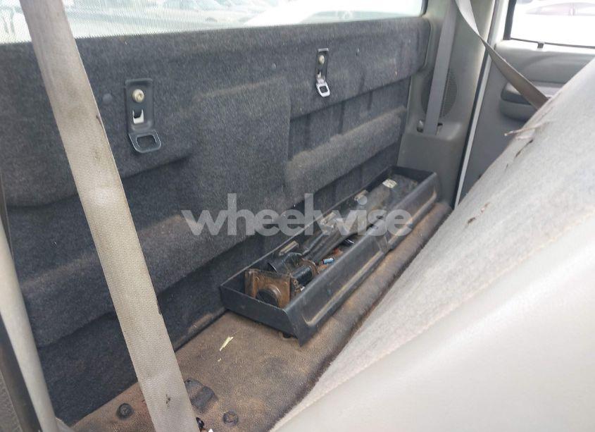 Photo 8 of 2004 Ford F-250 XL/XLT (VIN 1FTNF20LX4EC78522)