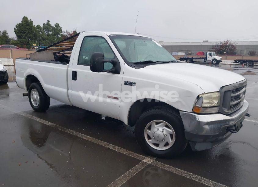 2004 Ford F-250 XL/XLT (VIN 1FTNF20P04ED86750) main photo