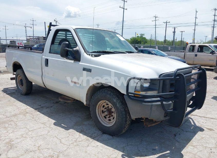 2003 Ford F-250 XL/XLT (VIN 1FTNF20P63EB39019) main photo