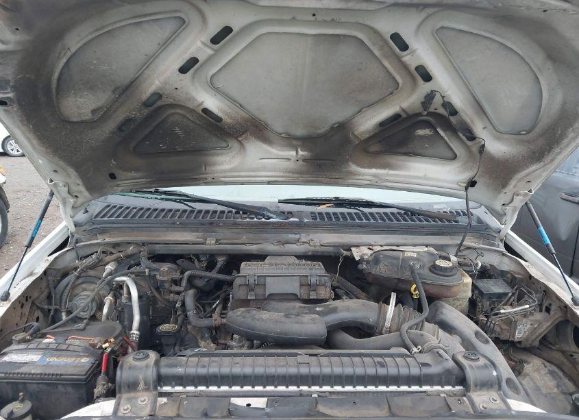 Photo 10 of 2006 Ford F-250 XL/XLT (VIN 1FTNF21536EC34302)