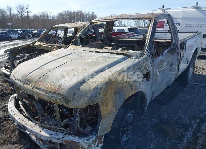 Photo 2 of 2008 Ford F-250 XL (VIN 1FTNF21538EC30320)