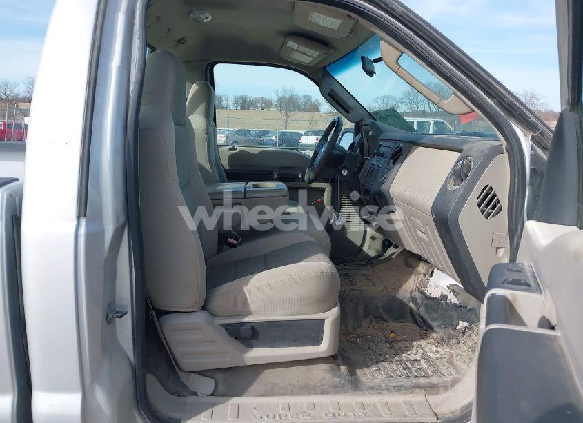 Photo 5 of 2008 Ford F-250 XL/XLT (VIN 1FTNF21558ED93311)