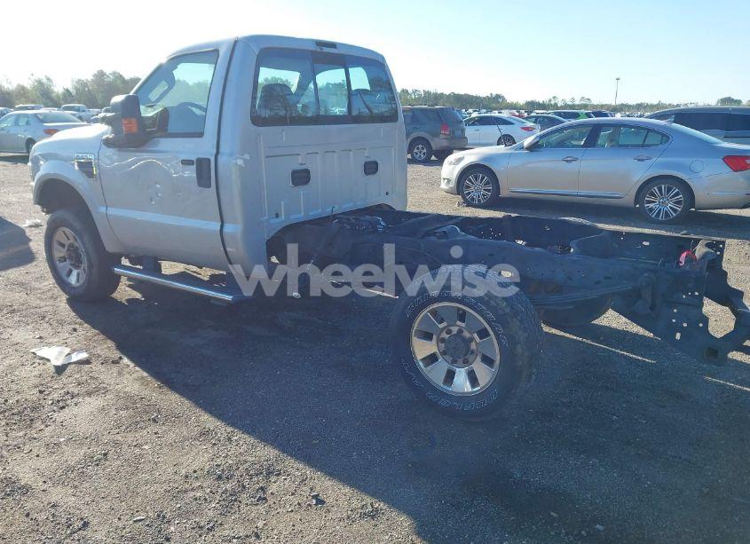 Photo 3 of 2008 Ford F-250 XLT (VIN 1FTNF21558EE08616)