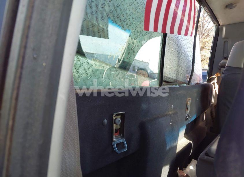 Photo 8 of 2006 Ford F-250 (VIN 1FTNF21596EC88512)