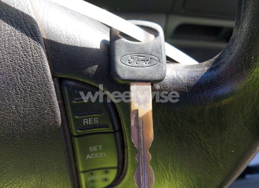 Photo 11 of 2006 Ford F-250 XL/XLT (VIN 1FTNF21596ED33416)