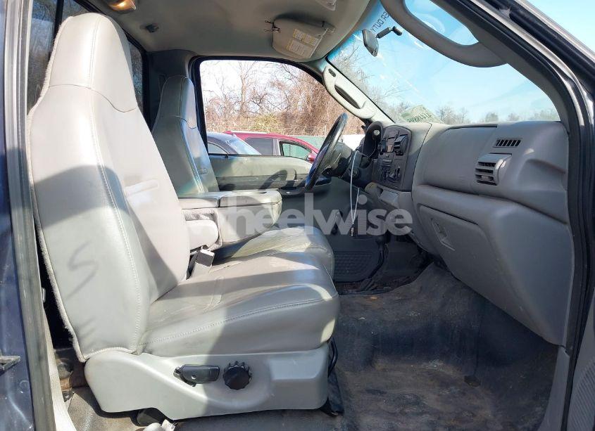 Photo 5 of 2006 Ford F-250 XL/XLT (VIN 1FTNF21596ED33416)