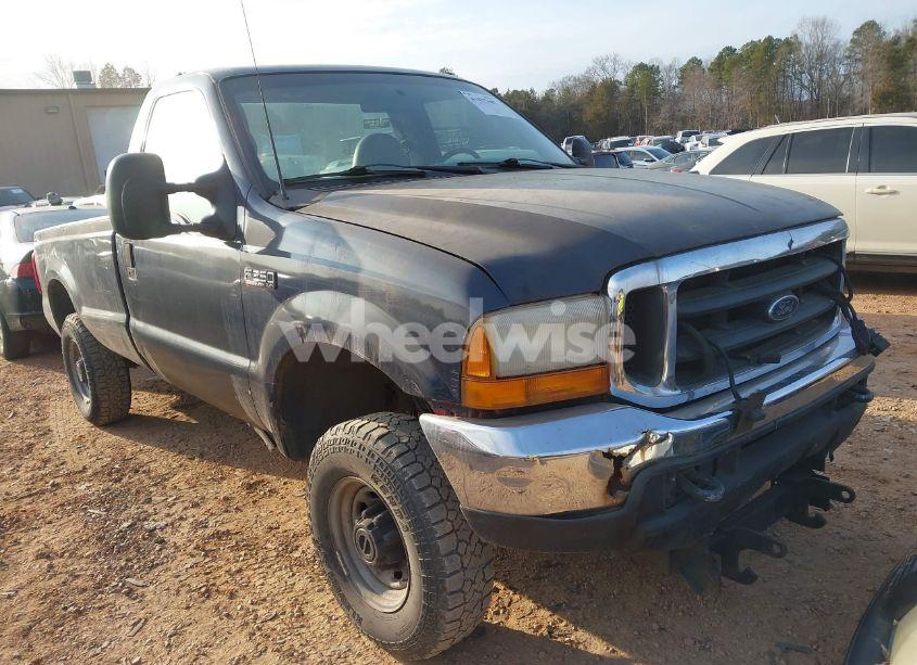 2001 Ford F-250 XL/XLT (VIN 1FTNF21L21EB78182) main photo
