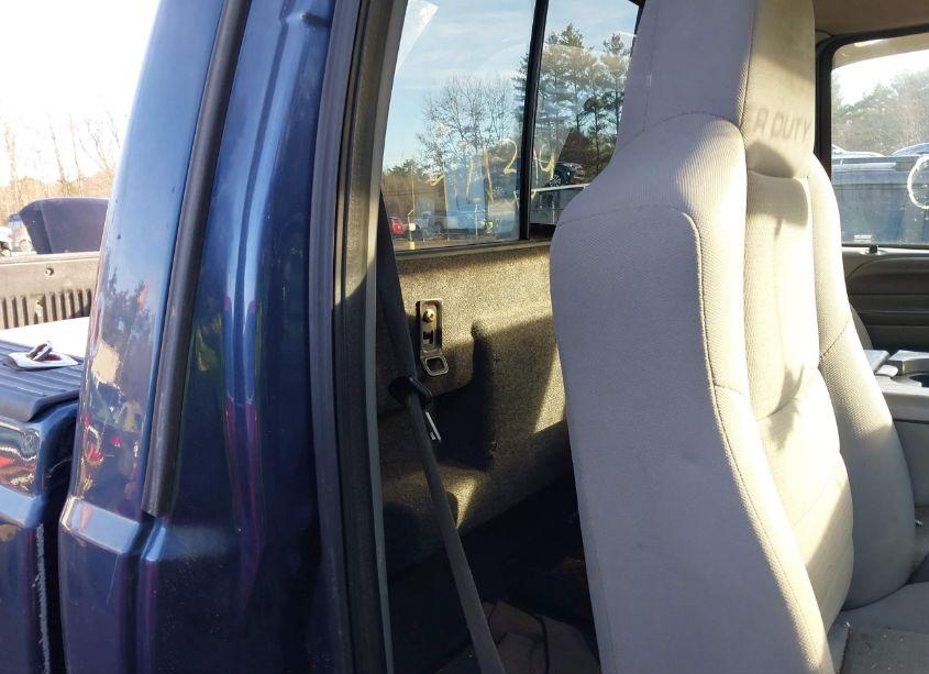 Photo 8 of 2004 Ford F-250 XL/XLT (VIN 1FTNF21P84ED16296)