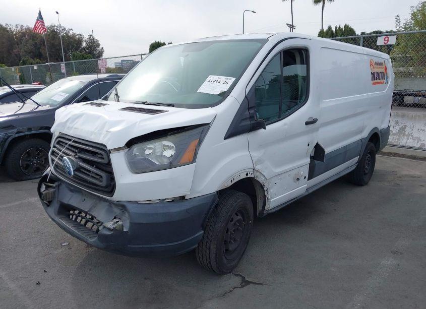 Photo 2 of 2015 Ford Transit-250 (VIN 1FTNR1YM1FKB09539)