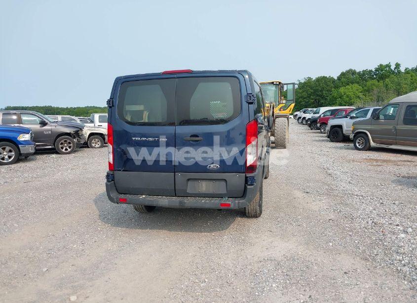 Photo 16 of 2015 Ford Transit T-250 (VIN 1FTNR1ZM5FKA57556)