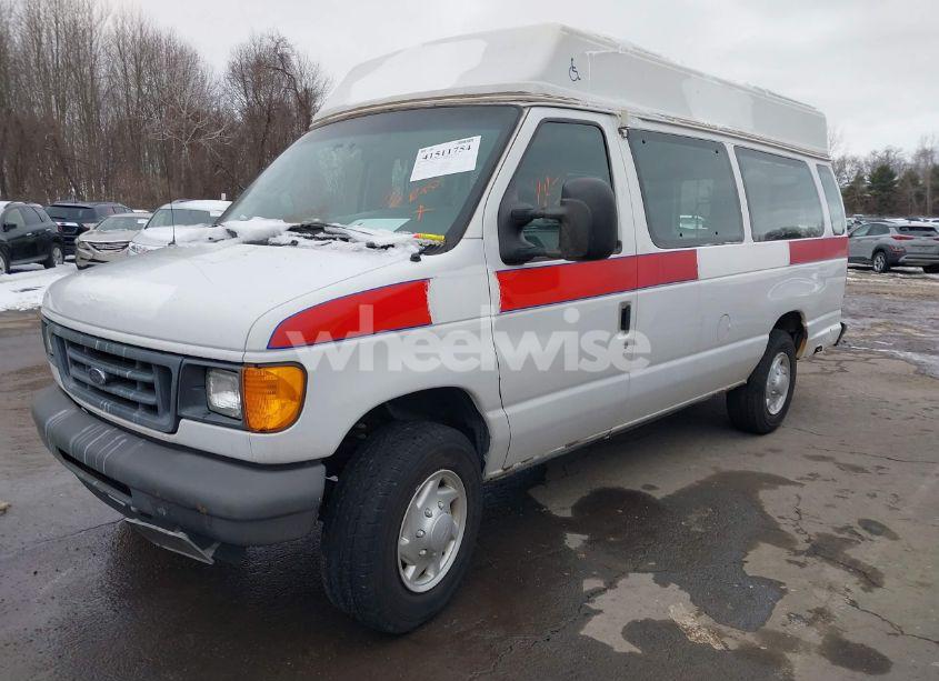 Photo 2 of 2007 Ford E-250 COMMERCIAL/RECREATIONAL (VIN 1FTNS24W97DA25654)