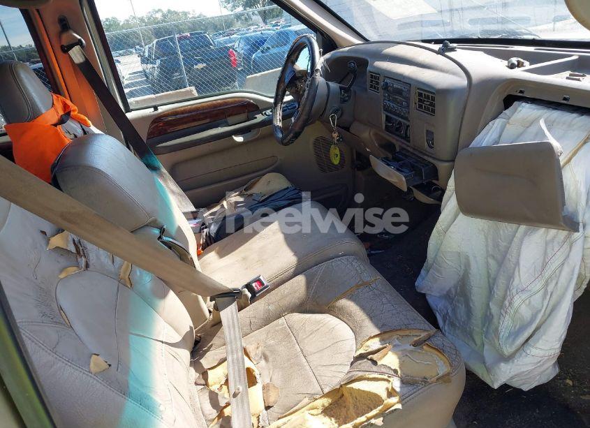 Photo 5 of 2000 Ford F-250 LARIAT/XL/XLT (VIN 1FTNW20F0YEB24885)