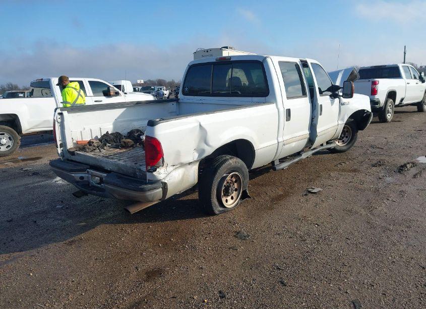 Photo 4 of 2004 Ford F-250 LARIAT/XL/XLT (VIN 1FTNW20L64EA76678)