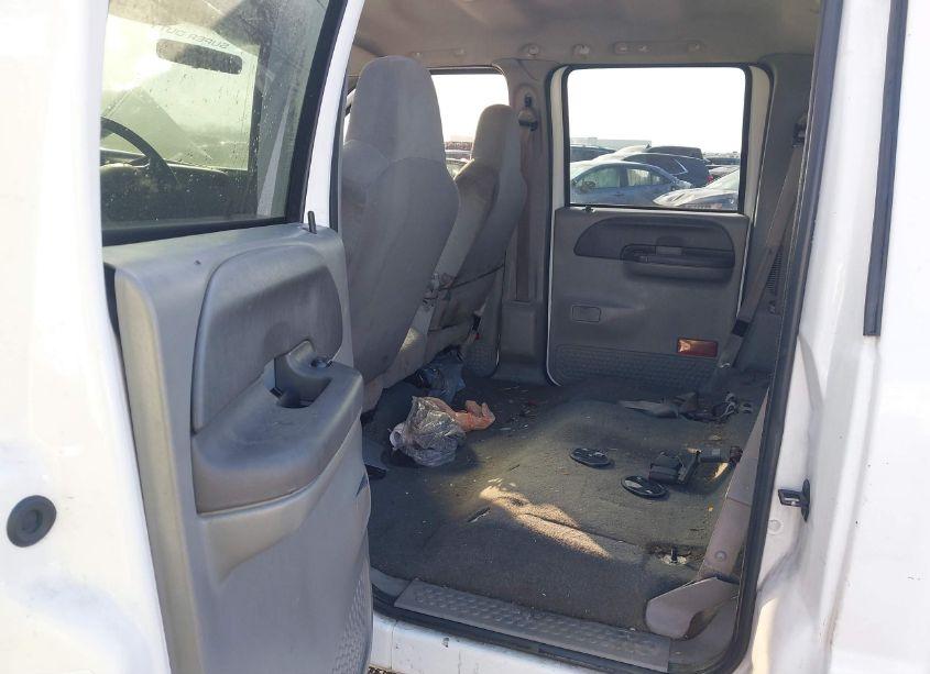 Photo 8 of 2004 Ford F-250 LARIAT/XL/XLT (VIN 1FTNW20L64EA76678)