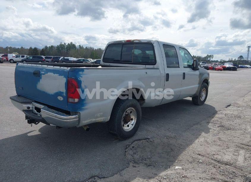 Photo 4 of 2004 Ford F-250 LARIAT/XL/XLT (VIN 1FTNW20L74EA70355)