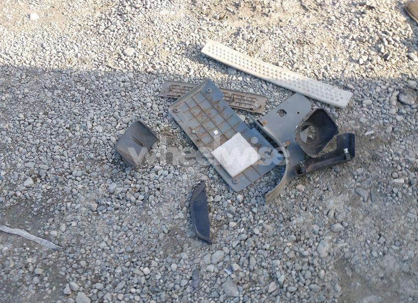 Photo 11 of 2004 Ford F-250 LARIAT/XL/XLT (VIN 1FTNW20L84EB27193)