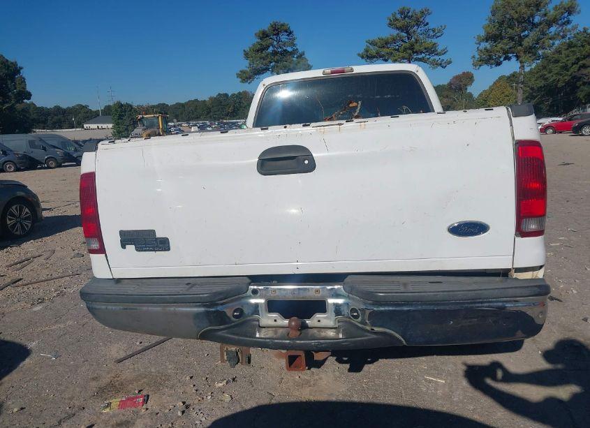 Photo 16 of 2004 Ford F-250 LARIAT/XL/XLT (VIN 1FTNW20P34EC03552)