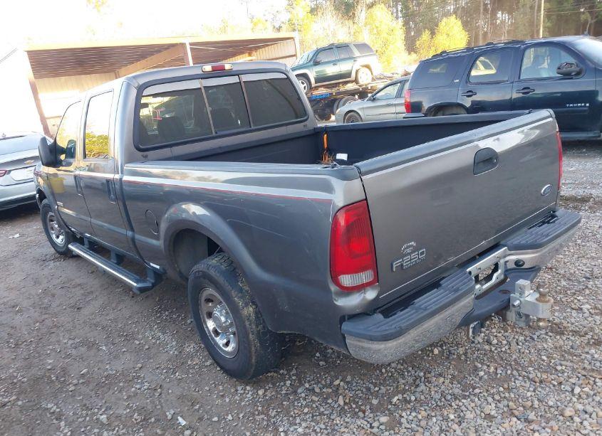 Photo 3 of 2004 Ford F-250 KING RANCH/LARIAT/XL/XLT (VIN 1FTNW20P44EA19513)