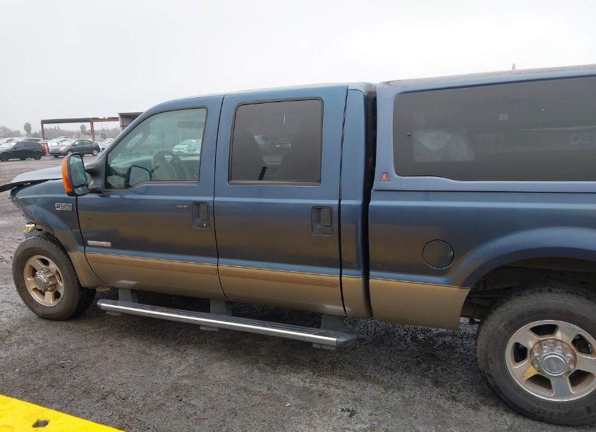 Photo 13 of 2004 Ford F-250 LARIAT/XL/XLT (VIN 1FTNW20P44ED72446)