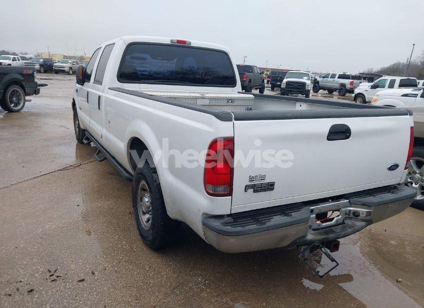 Photo 3 of 2003 Ford F-250 LARIAT/XL/XLT (VIN 1FTNW20PX3EB43736)