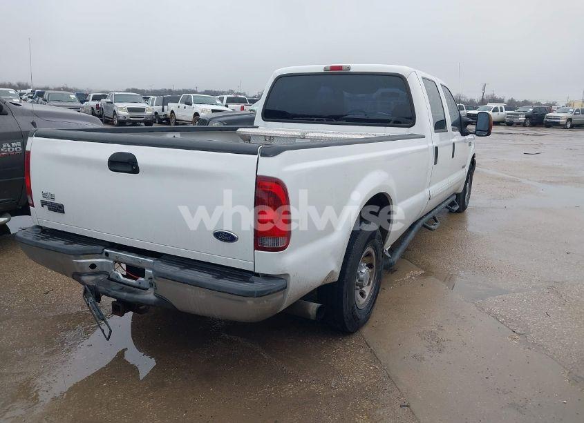 Photo 4 of 2003 Ford F-250 LARIAT/XL/XLT (VIN 1FTNW20PX3EB43736)