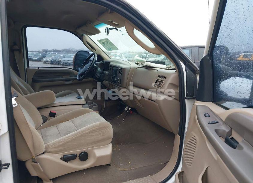 Photo 5 of 2003 Ford F-250 LARIAT/XL/XLT (VIN 1FTNW20PX3EB43736)