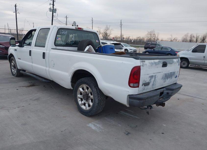 Photo 3 of 2004 Ford F-250 LARIAT/XL/XLT (VIN 1FTNW20PX4EA38230)