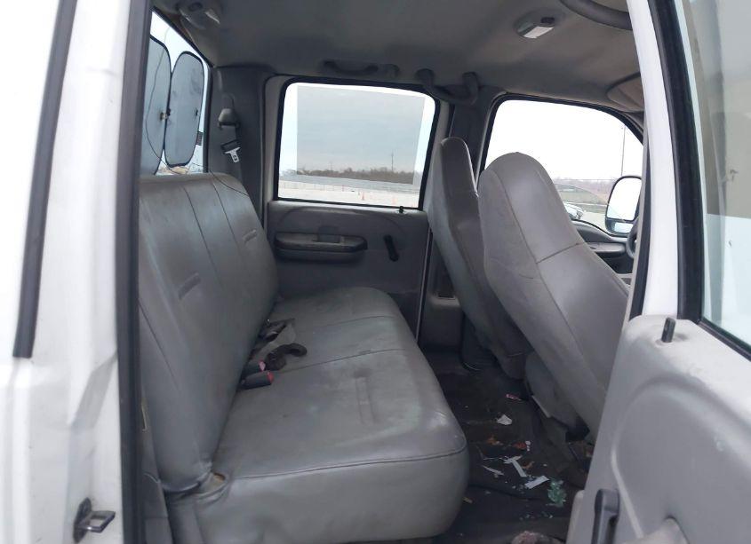 Photo 8 of 2004 Ford F-250 LARIAT/XL/XLT (VIN 1FTNW20PX4EA38230)