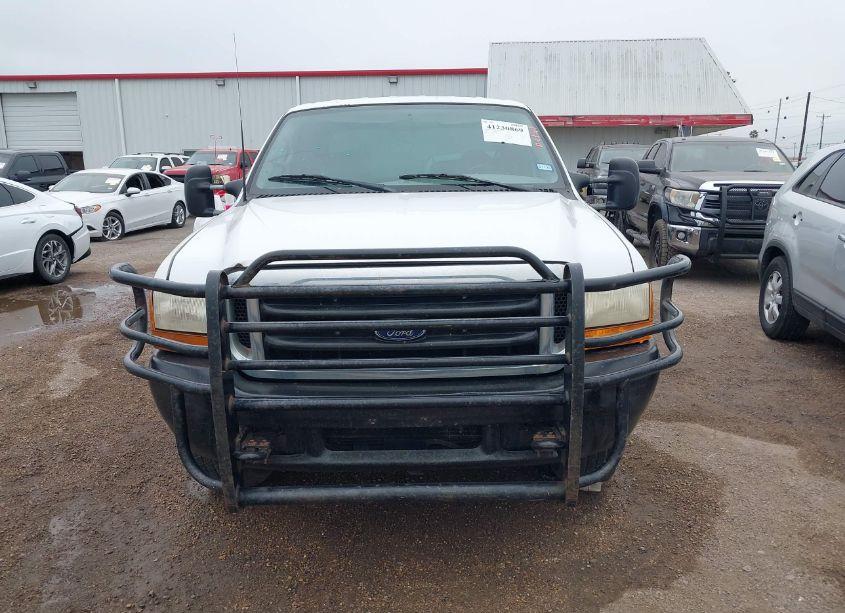 Photo 12 of 1999 Ford F-250 LARIAT/XL/XLT (VIN 1FTNW20S5XED25385)