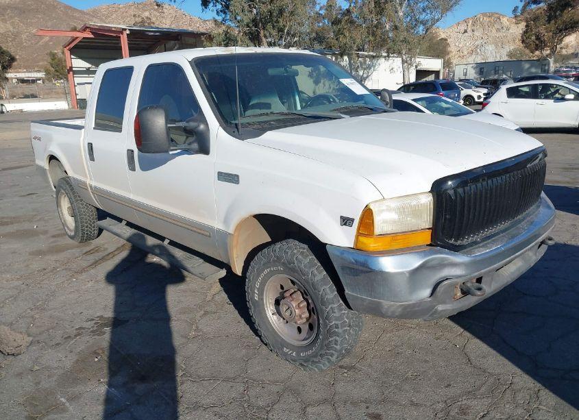 1999 Ford F-250 LARIAT/XL/XLT (VIN 1FTNW21F0XEA54091) main photo