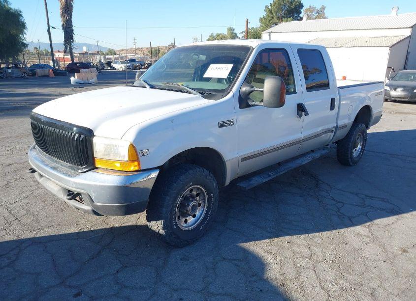 Photo 2 of 1999 Ford F-250 LARIAT/XL/XLT (VIN 1FTNW21F0XEA54091)