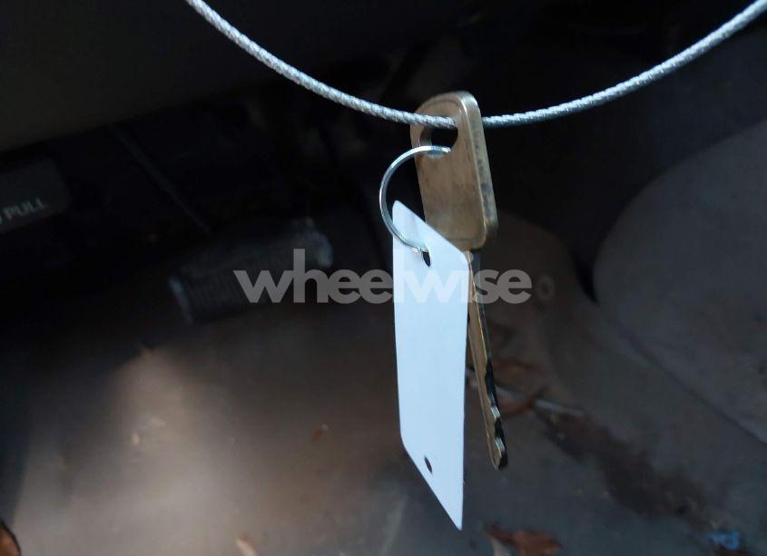 Photo 11 of 2002 Ford F-250 LARIAT/XL/XLT (VIN 1FTNW21F52ED15515)