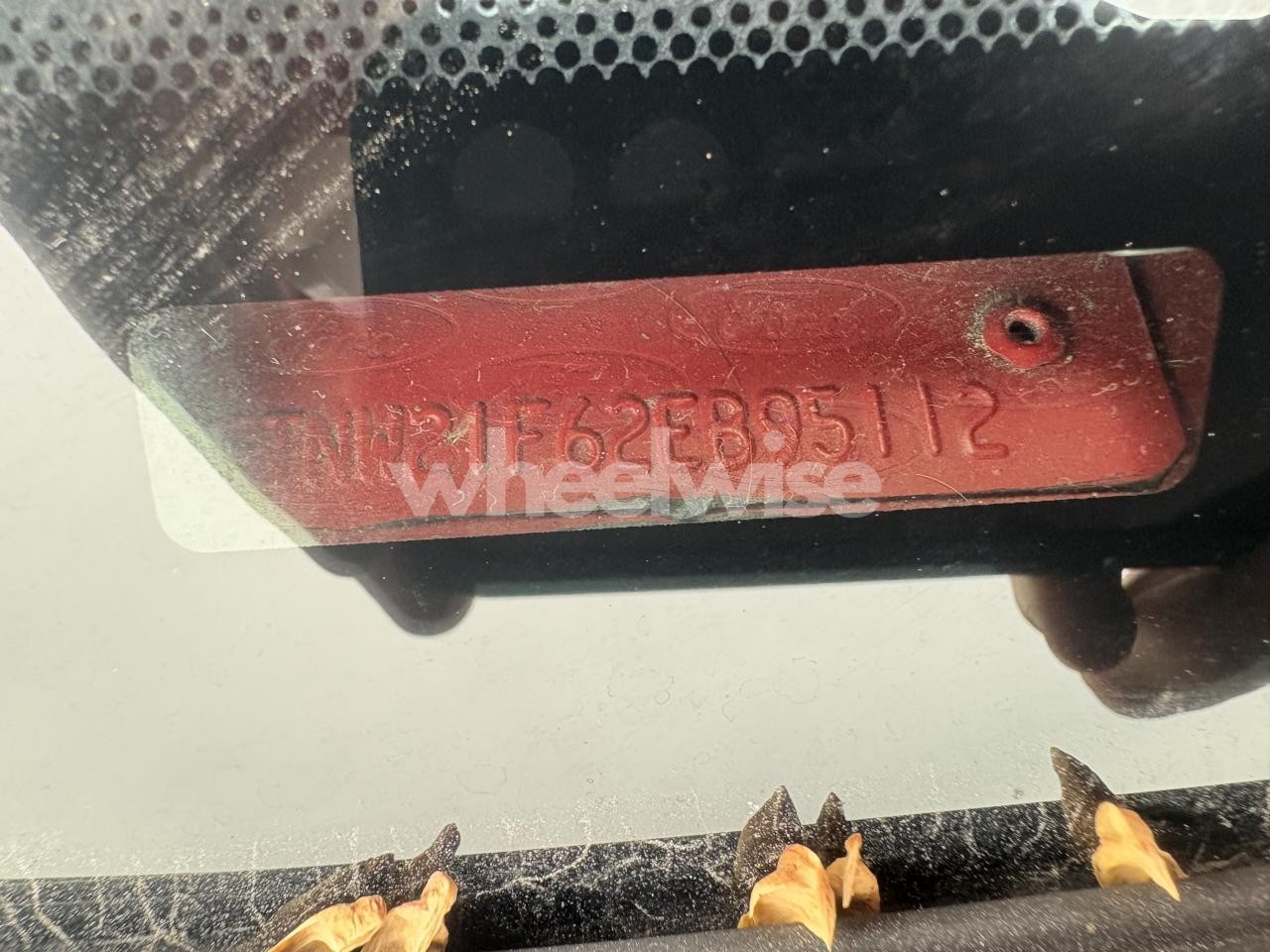 Photo 12 of 2002 FORD F250 SUPER DUTY (VIN 1FTNW21F62EB95112)