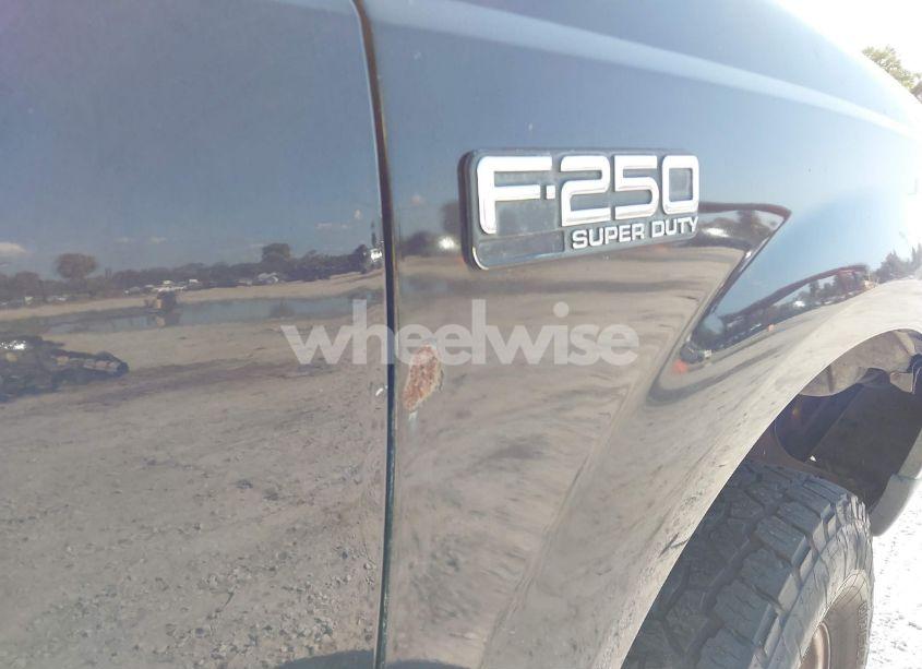 Photo 13 of 2001 Ford F-250 LARIAT/XL/XLT (VIN 1FTNW21F71EB25519)