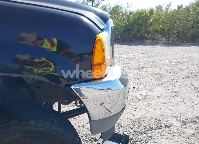 Photo 14 of 2001 Ford F-250 LARIAT/XL/XLT (VIN 1FTNW21F71EB25519)