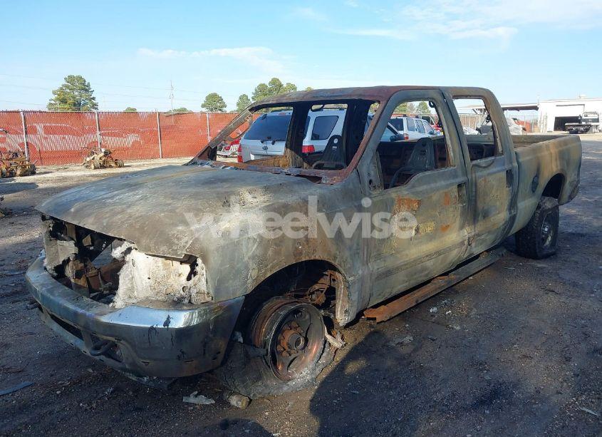 Photo 2 of 2003 Ford F-250 (VIN 1FTNW21F73EA07702)