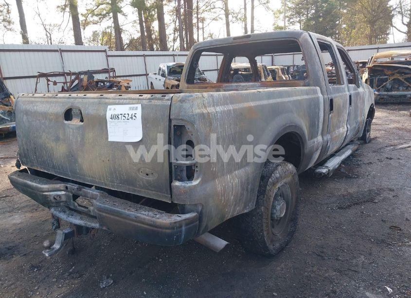 Photo 4 of 2003 Ford F-250 (VIN 1FTNW21F73EA07702)