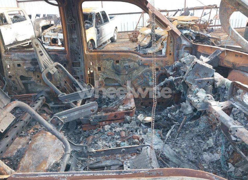 Photo 5 of 2003 Ford F-250 (VIN 1FTNW21F73EA07702)